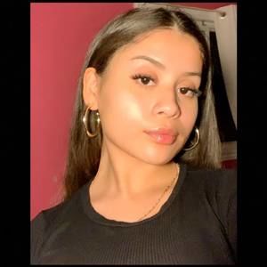 Meet your Posher, Amarilis